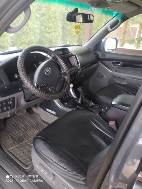 Toyota Land Cruiser Prado J120, 7 мест, 2008 г.