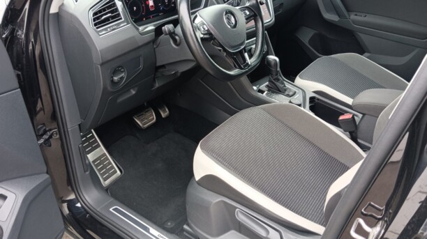 Volkswagen Tiguan II, 2019 г.