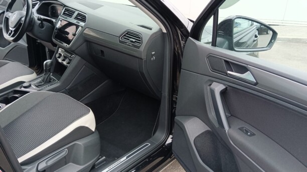 Volkswagen Tiguan II, 2019 г.