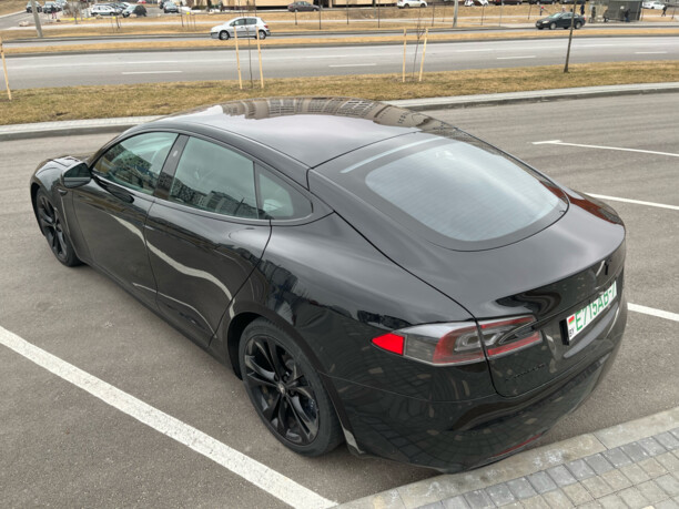 Tesla Model S I · Рестайлинг, 2017 г.