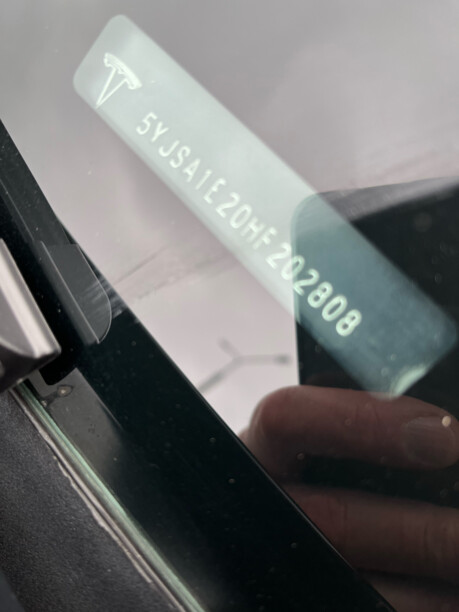 Tesla Model S I · Рестайлинг, 2017 г.