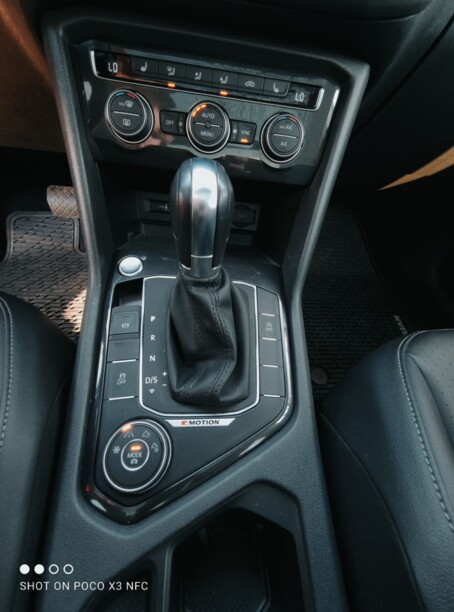 Volkswagen Tiguan II, 2018 г.