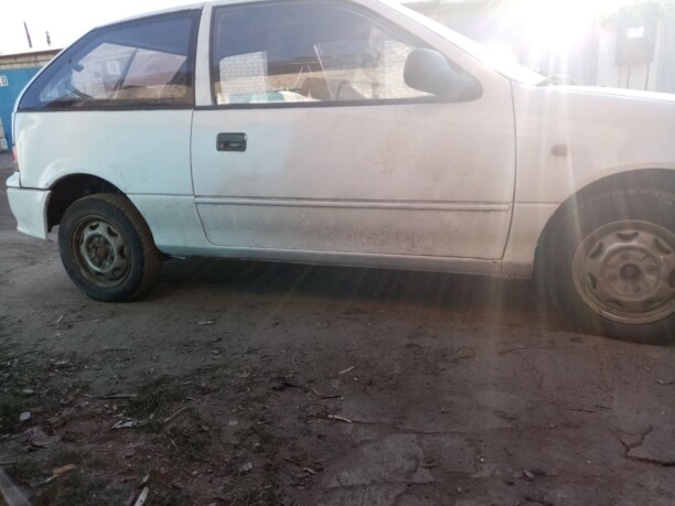 Suzuki Swift II · Рестайлинг, 2000 г.