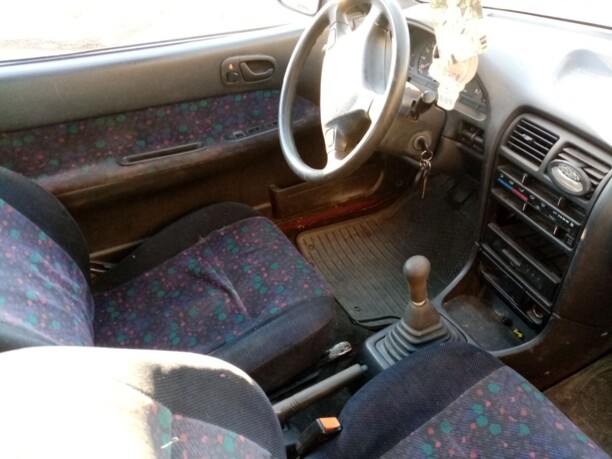 Suzuki Swift II · Рестайлинг, 2000 г.