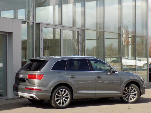 Audi Q7 4M, 7 мест, 2016 г.