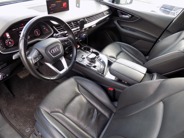 Audi Q7 4M, 7 мест, 2016 г.
