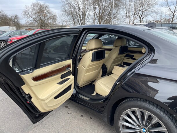 BMW 7 серия F01, F04, 2009 г.