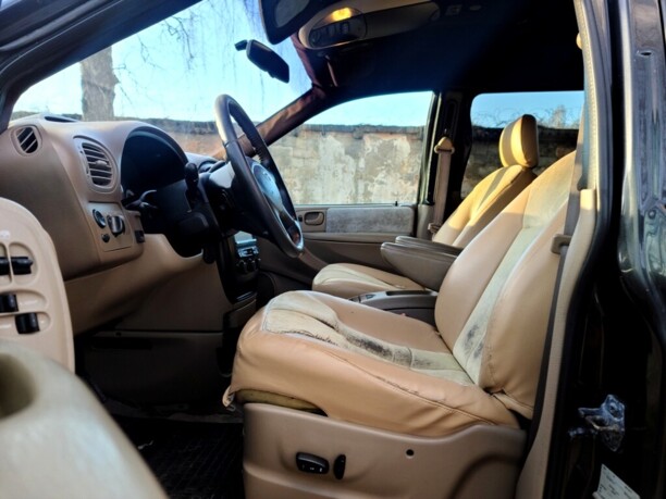 Dodge Grand Caravan IV, 7 мест, 2001 г.
