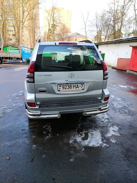Toyota Land Cruiser Prado J120, 7 мест, 2007 г.