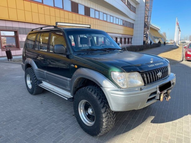 Toyota Land Cruiser Prado J90 · Рестайлинг, 7 мест, 2001 г.