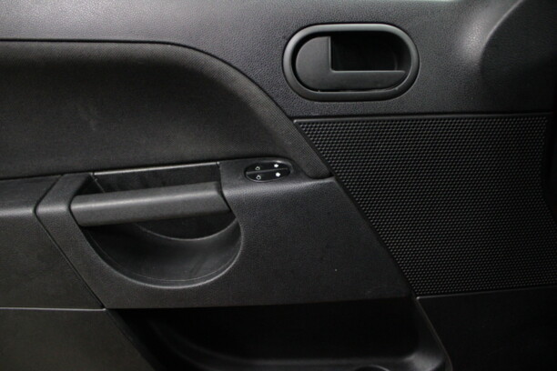 Ford Fiesta V · Рестайлинг, 2006 г.