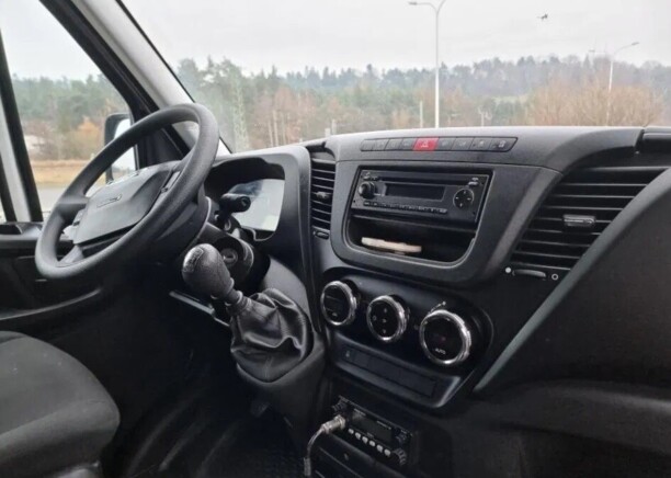 Iveco Daily 35C18, 2016 г.