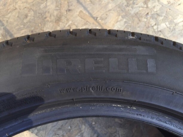 Легковые шины Pirelli 255/50 R19 1 шт.