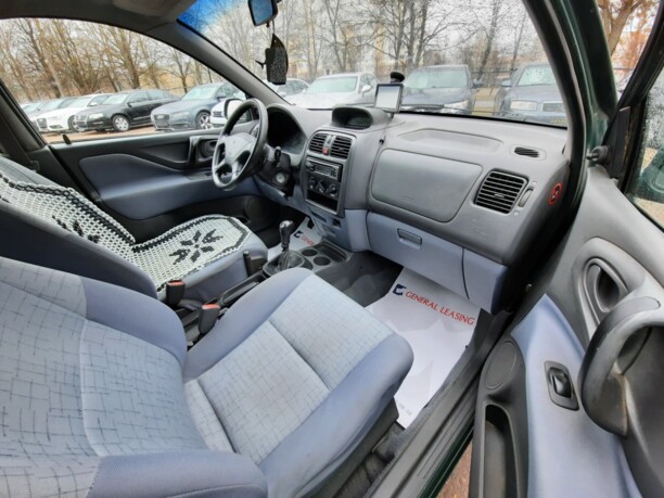 Mitsubishi Space Star I, 2001 г.