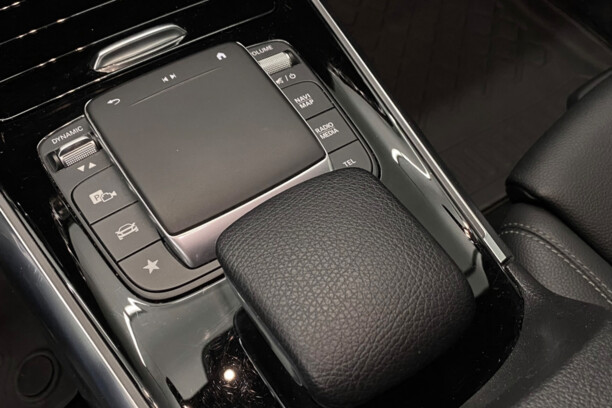 Mercedes-Benz GLA II (H247), 2020 г.