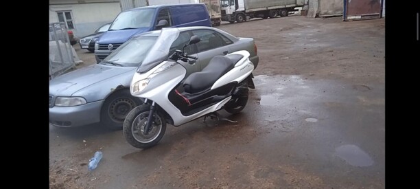 Yamaha Majesty, 2004 г.