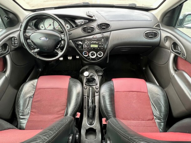 Ford Focus I · Рестайлинг, 2003 г.