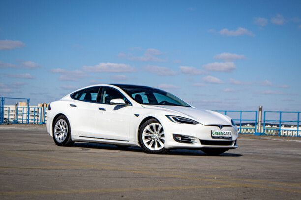 Tesla Model S I · Рестайлинг, 2016 г.