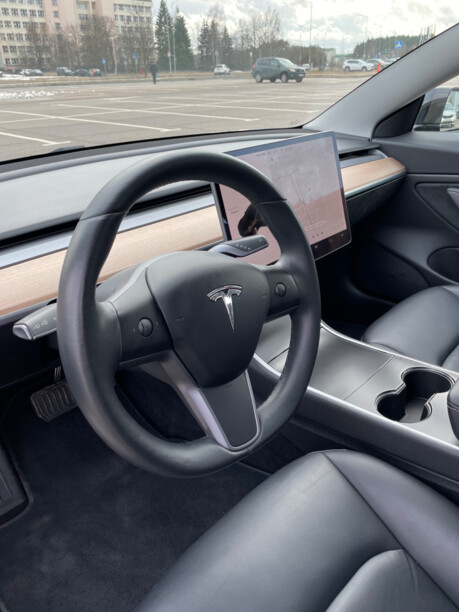 Tesla Model 3, 2018 г.