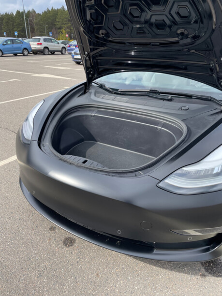 Tesla Model 3, 2018 г.