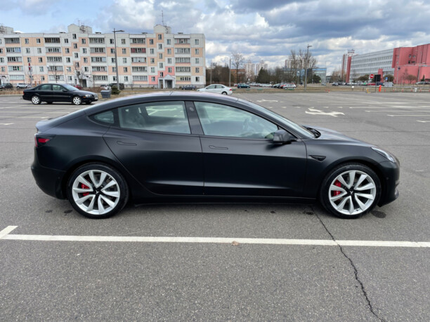 Tesla Model 3, 2018 г.