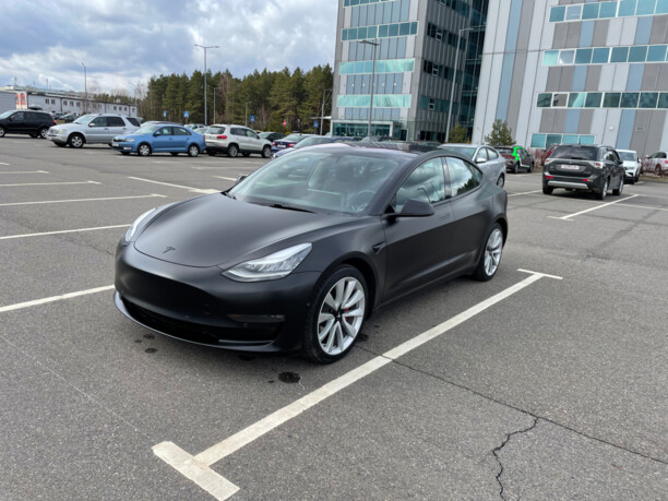 Tesla Model 3, 2018 г.