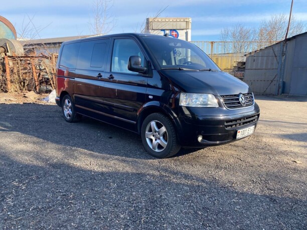 Volkswagen Multivan T5, 2005 г.