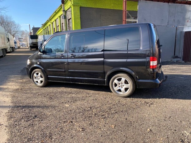 Volkswagen Multivan T5, 2005 г.