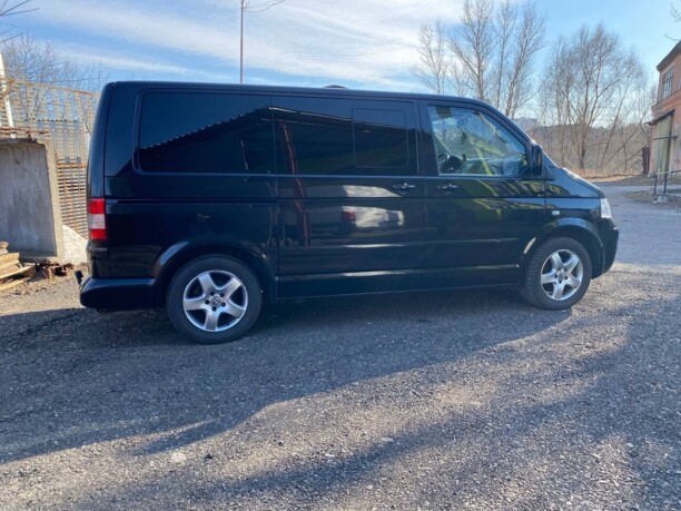 Volkswagen Multivan T5, 2005 г.