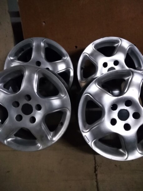 Ауди 5x15 5x100 4 шт.