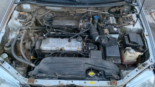 Mazda 323F, 1998 г.