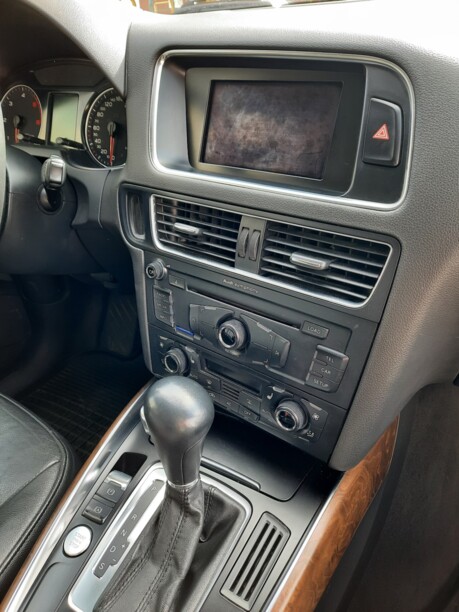 Audi Q5 8R, 2009 г.