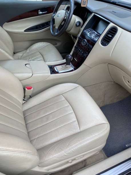 Infiniti EX, 2009 г.