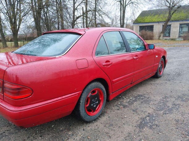 Mercedes-Benz E-Класс W210, S210, 1995 г.