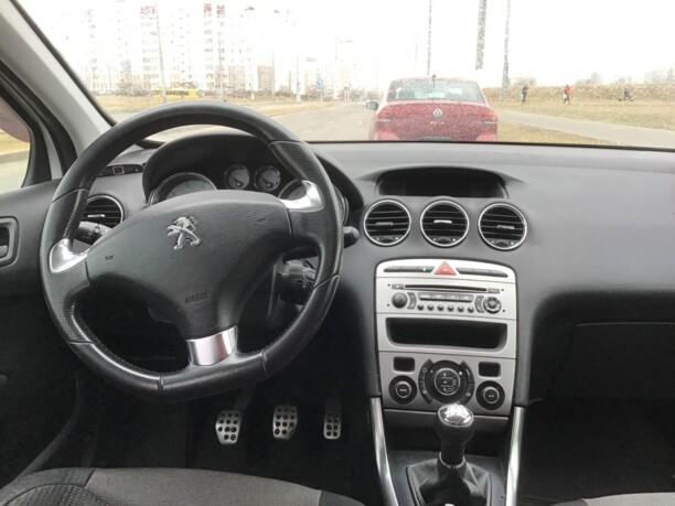 Peugeot 308 T7 · Рестайлинг, 2011 г.
