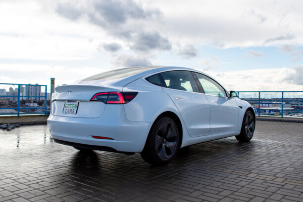 Tesla Model 3, 2018 г.