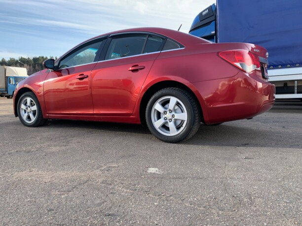 Chevrolet Cruze J300, 2011 г.