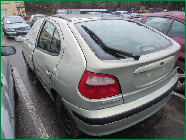 Renault Megane I · Рестайлинг, 2001 г.