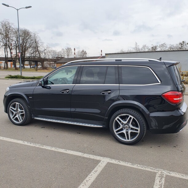 Mercedes-Benz GLS X166, 7 мест, 2018 г.
