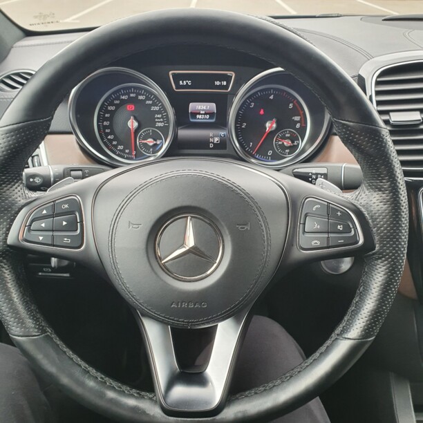 Mercedes-Benz GLS X166, 7 мест, 2018 г.