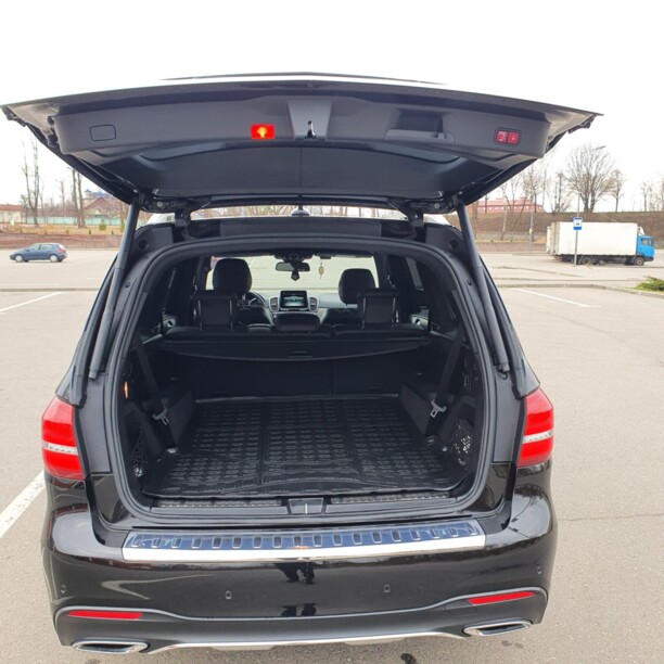 Mercedes-Benz GLS X166, 7 мест, 2018 г.