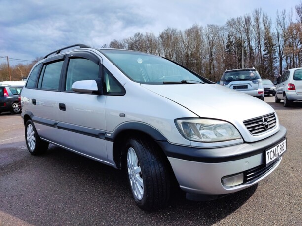 Opel Zafira A, 7 мест, 1999 г.