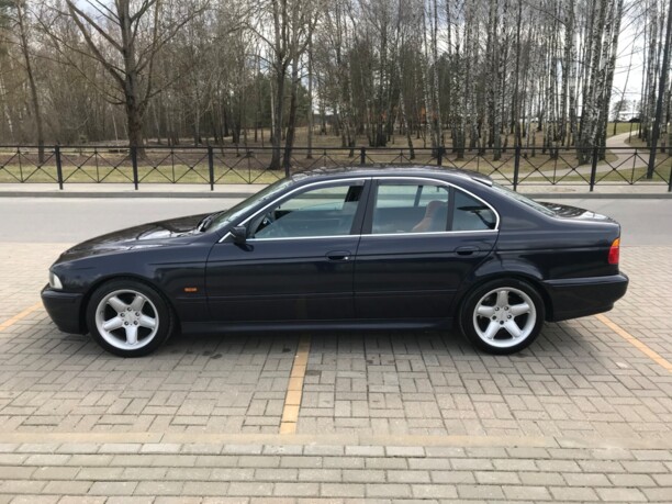 BMW 5 серия E39, 2000 г.