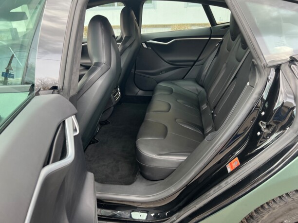 Tesla Model S I · Рестайлинг, 2016 г.