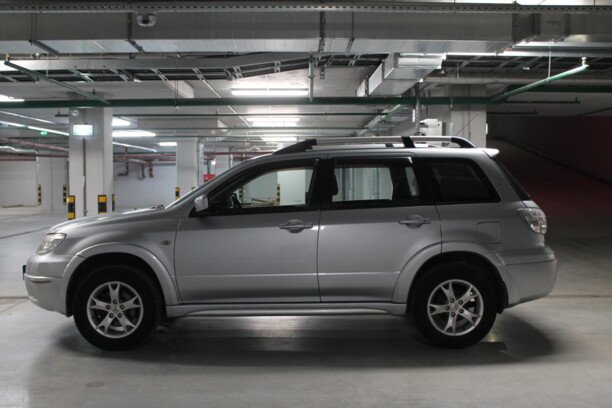 Mitsubishi Outlander I, 2008 г.
