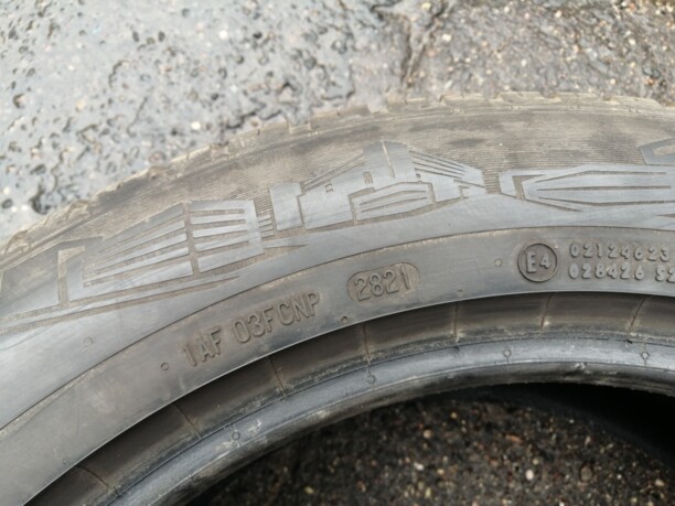 Легковые шины Continental AllSeasonContact 255/50 R19 2 шт.