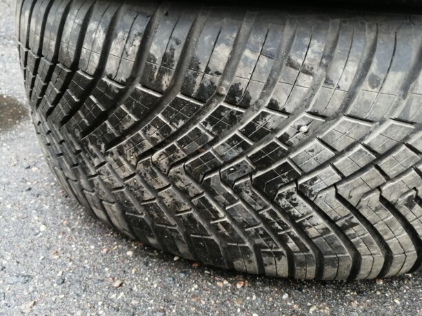 Легковые шины Continental AllSeasonContact 255/50 R19 2 шт.