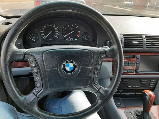 BMW 5 серия E39, 2000 г.