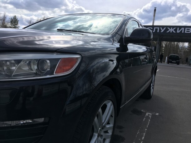 Audi Q7 4L, 7 мест, 2007 г.