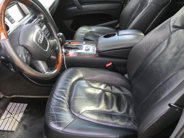 Audi Q7 4L, 7 мест, 2007 г.
